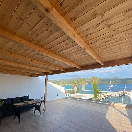 Medusa Luxury Apartments Finikounta Eksteriør bilde